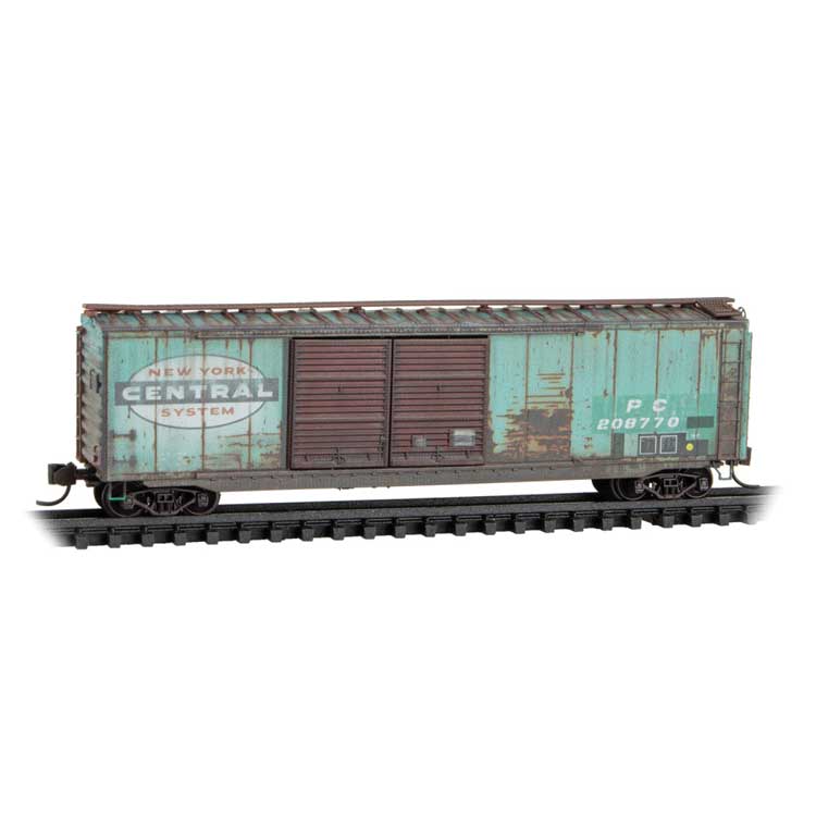 Micro-Trains 034 44 510 50' Double-Door Boxcar Penn Central #208770 (Weathered, Patched, Ex-NYC, Jade Green, Series #4) N Scale