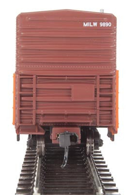 Walthers 910-3933 57' Mechanical Reefer MILW - Milwaukee Road #9890 HO Scale