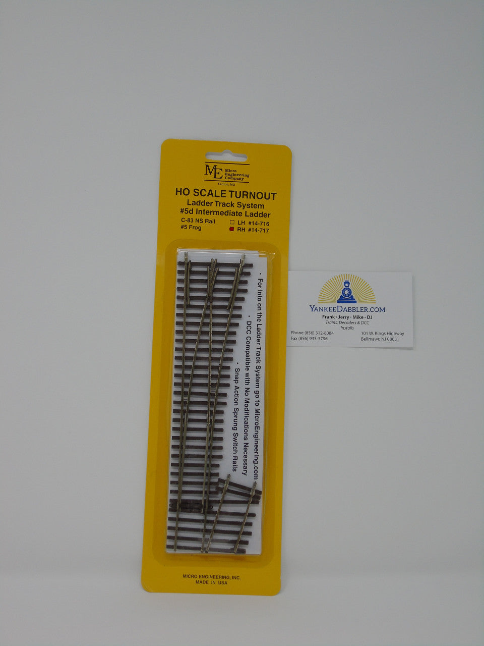 Micro Engineering 14-717 HO Code 83 #5d Intermediate Ladder Right Hand Ladder Track System HO Scale