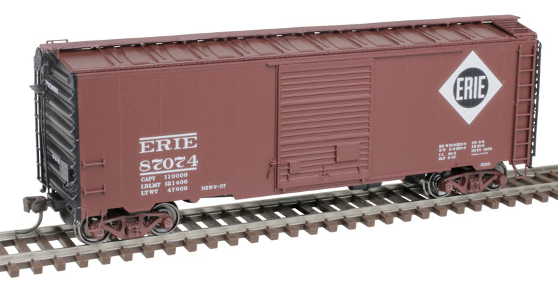 Atlas Master 20006819 40' Postwar Boxcar - Erie #87187 (Boxcar Red, white, black) HO Scale