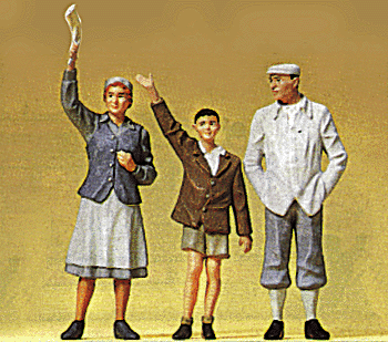 Image for 590-45084 Passer-by standing/waving