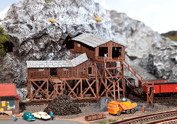 Image for 272-222205 Old Coal Mine Painted Kit