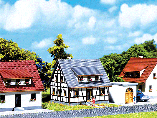 Image for 272-282760 Half-Timbered House blue