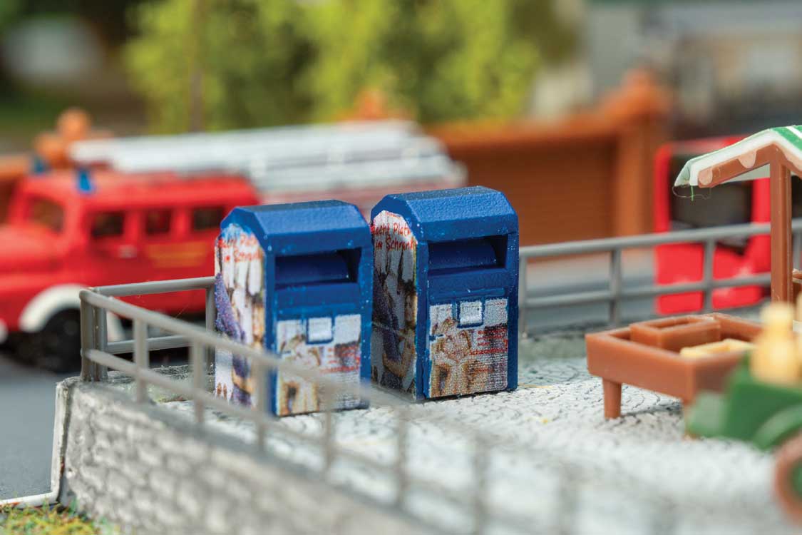 Image for 272-272927 Used Clothing Contnrs 2/