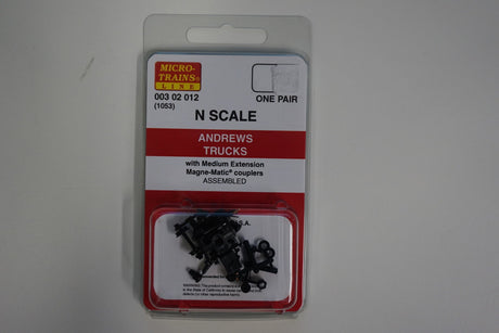 MICRO TRAINS {302012} 1 PR ASSEMBLED ANDREWS W MED EXT COUPLERS TRUCKS (1053) Scale = N YANKEEDABBLER Part # = 489-302012