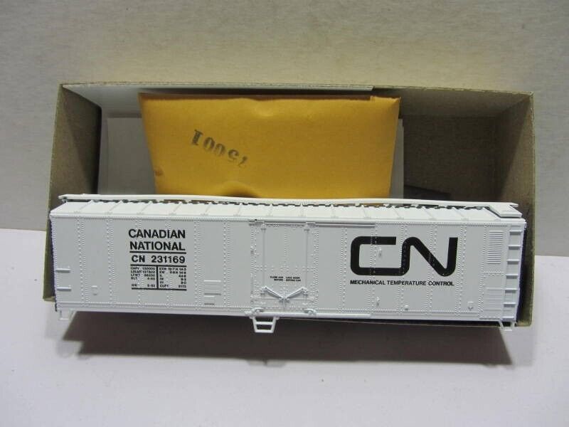 Bev-Bel 498-2 50' Mechanical Reefer CN Canadian National "Temperature Control" #231169 HO Scale