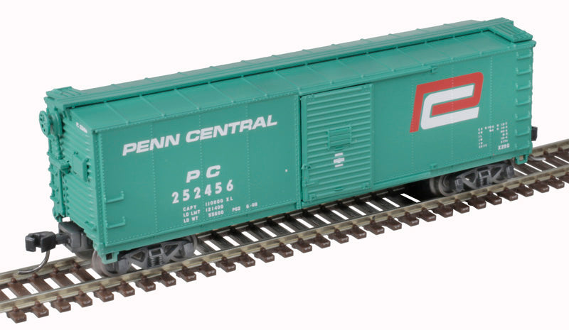 Atlas 50006396 USRA Steel Rebuilt 40' Boxcar - Penn Central #252453 (Jade Green, red P, white) N Scale