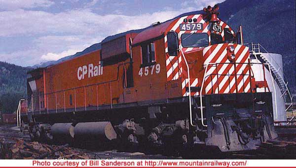 Bowser 24824 M630 CP Canadian Pacific #4556 (Action Red; 5" Stripe, Large Mulitmark, No Exp. Tan) DCC & Sound HO Scale