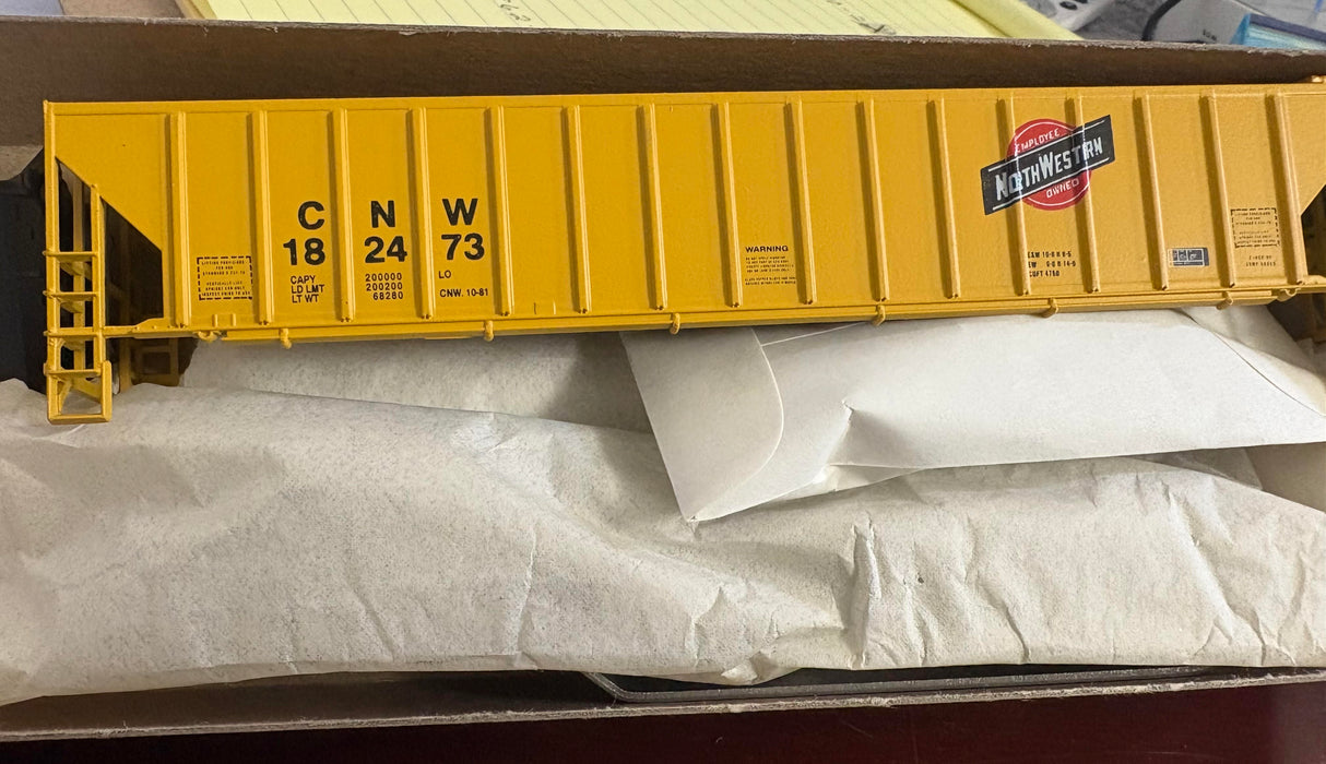 Bev-Bel 829-1 54' P.S. Ribside Hopper C & N Chicago & Northwestern "Employee" #182473 HO Scale