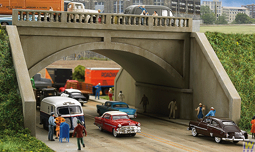 3196 (HO Scale) WAL-933-3196        Arched Road Bridge