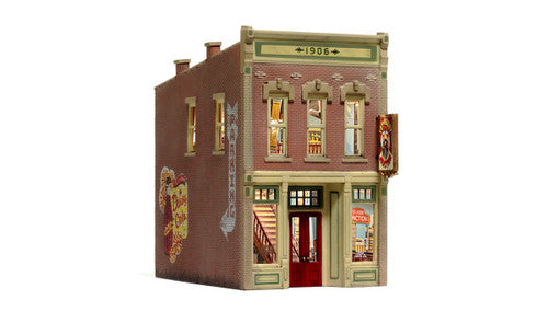 Woodland Scenics 5070 Toy & Hobby Junction w/Lights - Built-&-Ready Landmark Structure -- Assembled HO Scale