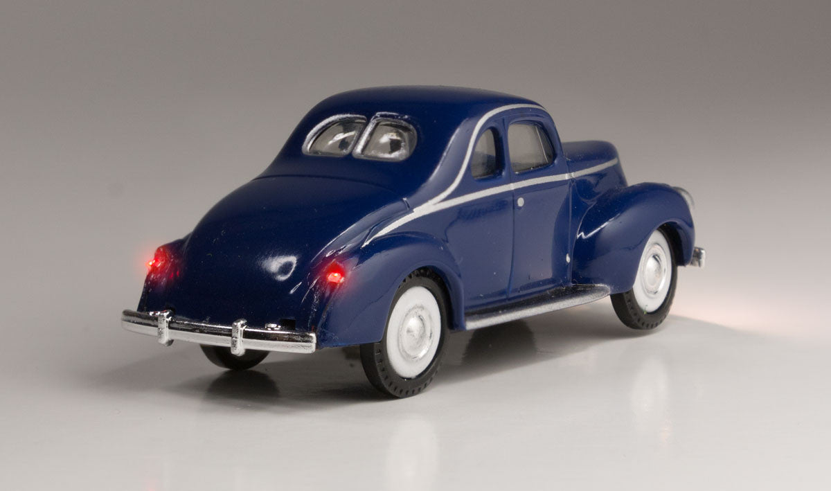 Woodland Scenics 5598 Blue Coupe - Just Plug  (SCALE=HO)  Part # 785-5598