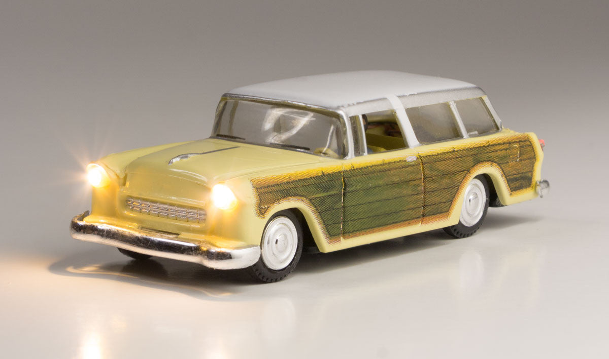Woodland Scenics 5599 Station Wagon - Just Plug  (SCALE=HO)  Part # 785-5599
