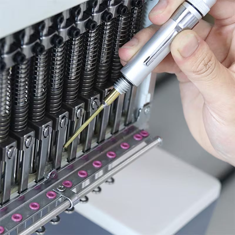 Precision Oiler Pen B03-2517 Aluminum Alloy Applicator Precisely Applies Other Lubricants Firm Durable Maintenance Dripping Oil Pen ALL Scale