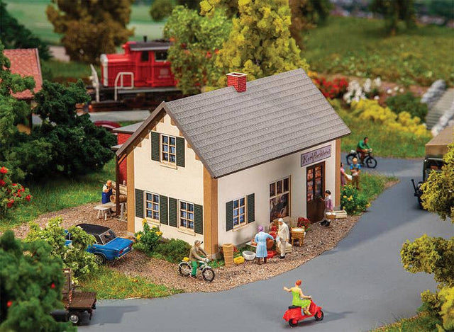 Image for 272-130612 Basket Maker Bldg