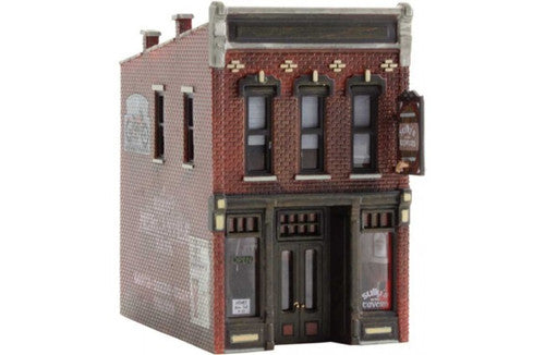 Woodland Scenics 4940 Built & Ready(R) Landmark Structures(R) - Assembled -- Sully's Tavern 1 1/2 x 2 1/4"  3.81 x 5.71 cm N Scale