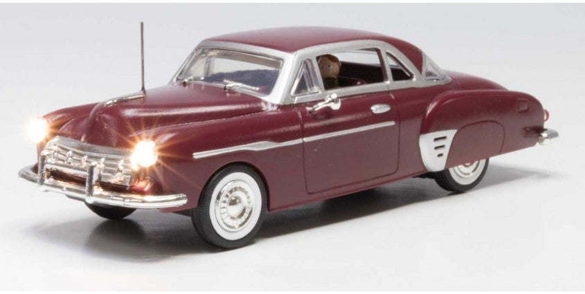 Woodland Scenics 5981 Downtown Drive - Just Plug(R) Lighted Vehicle -- Maroon O Scale