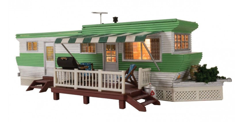 Woodland Scenics 5861 Grillin' & Chillin' Trailer w/Lights - Built-&-Ready(R) Landmark Structure(R) -- Assembled O Scale