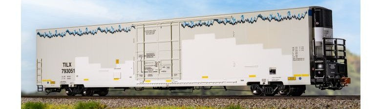 Scaletrains SXT38955 Trinity 82' 7883 Mechanical Reefer, TILX/ex-BNSF Patched with Roofline Icicles/Carrier #793051 HO Scale