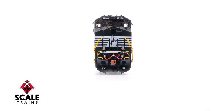 Scaletrains SXT39887 GE AC44C6M, Norfolk Southern/Black Mane/Blue Stripe/NS #4004 HO Scale