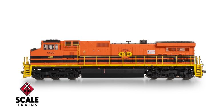 Scaletrains SXT41531 GE DASH 9-44CW, Arizona & California #4402 - ESU v5.0 DCC & Sound HO Scale