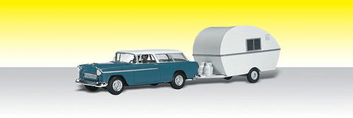 Woodland Scenics 5328 Thompson's Travelin' Trailer - Assembled - AutoScenes(R) -- Station Wagon with Camper N Scale