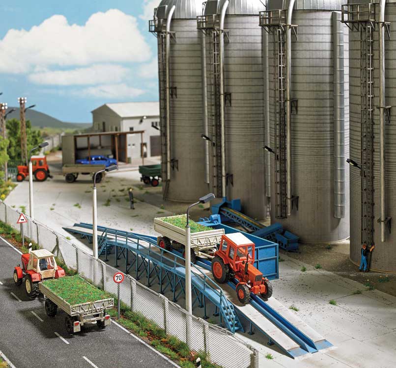 Image for 189-1914 Ramp with Batch Feeder