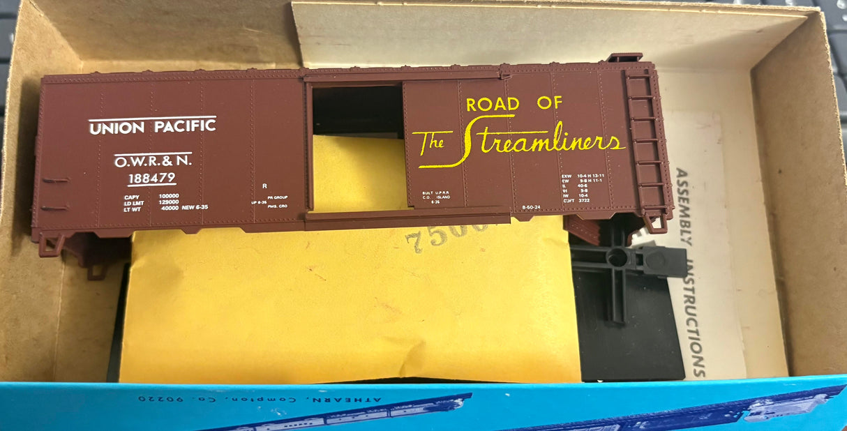 Bev-Bel 1746 40' Boxcar UP Union Pacific "Serves All the West" #1888479 HO Scale