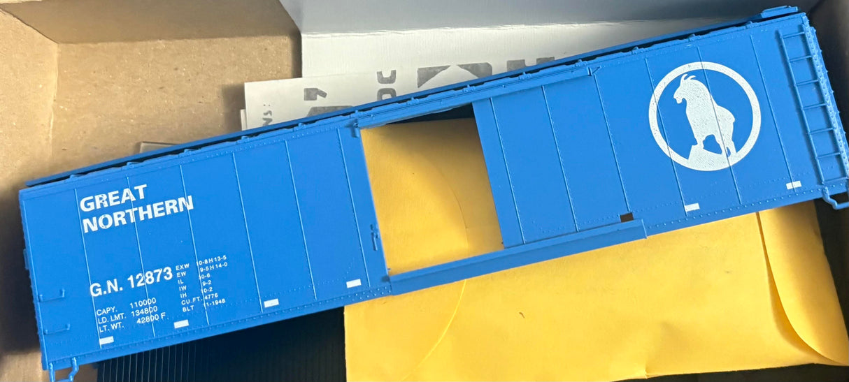 Bev-Bel 2286 50' Single-Door Boxcar G.N. Great Northern #12873 HO Scale