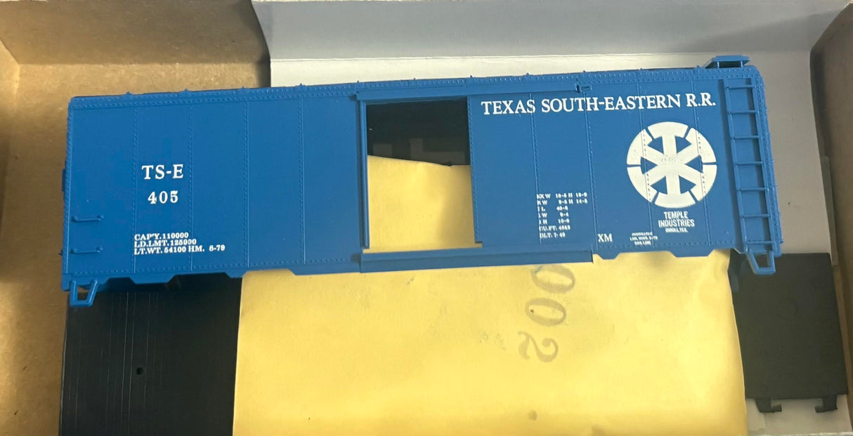 Bev-Bel 2387-1 40' Steel Single-Door Boxcar TS-E Texas South-Eastern #405 HO Scale