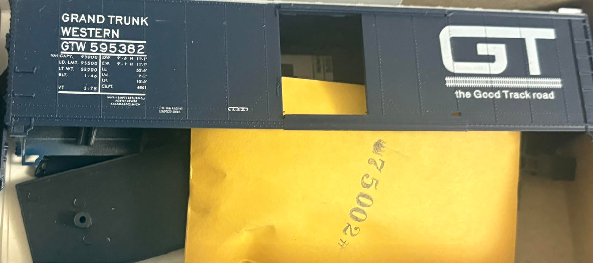 Bev-Bel 2284 50' Single-Door Boxcar GTW Grand Truck Western #2007 HO Scale