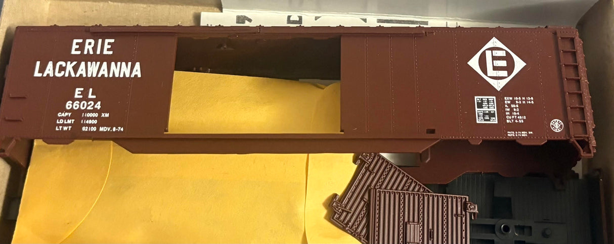 Bev-Bel 2346-1 50' Steel Double-Door Boxcar EL Erie Lackawanna #66024 HO Scale