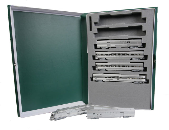 Image for 381-106090DCC E5A CB&Q Slv Streak Trnst