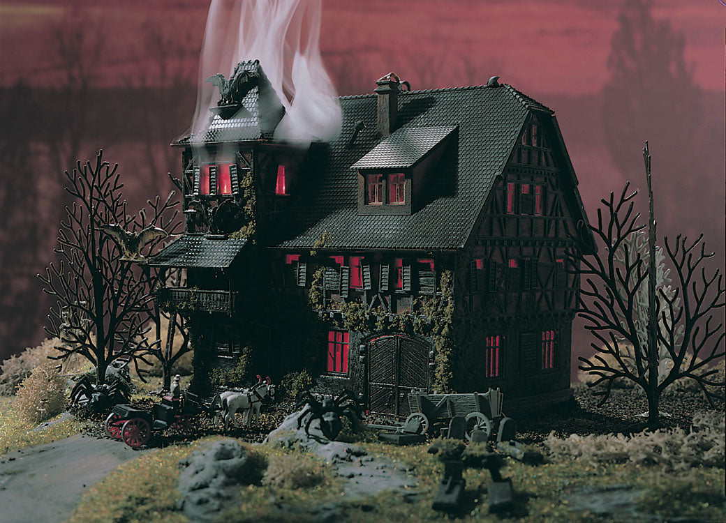 Image for 770-47679 Vampire Villa hntd mnsn