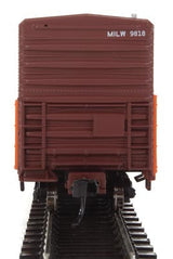 Walthers 910-3931 57' Mechanical Reefer MILW - Milwaukee Road #9818 HO Scale