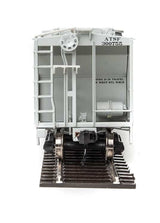 Walthers Mainline 910-7007 50' PS-2 2893 3-Bay Covered Hopper - ATSF - Santa Fe #300755 HO Scale