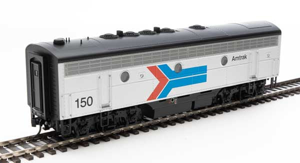 Walthers 19956 EMD F7 A/B - Amtrak #100, 150 (Phase I; silver, red, blue, black) - DCC & Sound HO Scale