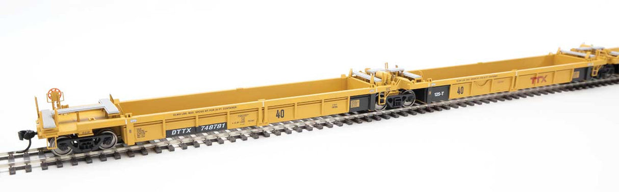 Walthers 910-55654 Thrall 5-Unit Rebuilt 40' Well Car Trailer-Train DTTX #748781 A-E (yellow, Large Red Logo) HO Scale