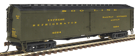 Walthers 932-5482 50' GACX Wood Express Reefer w/GSC Trucks - Soo Line #4224 HO Scale