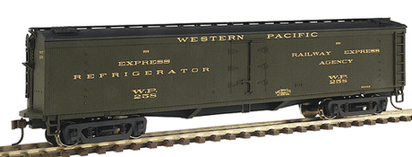 Walthers 932-5484 50' GACX Wood Express Reefer w/GSC Trucks - Western Pacific #258 HO Scale