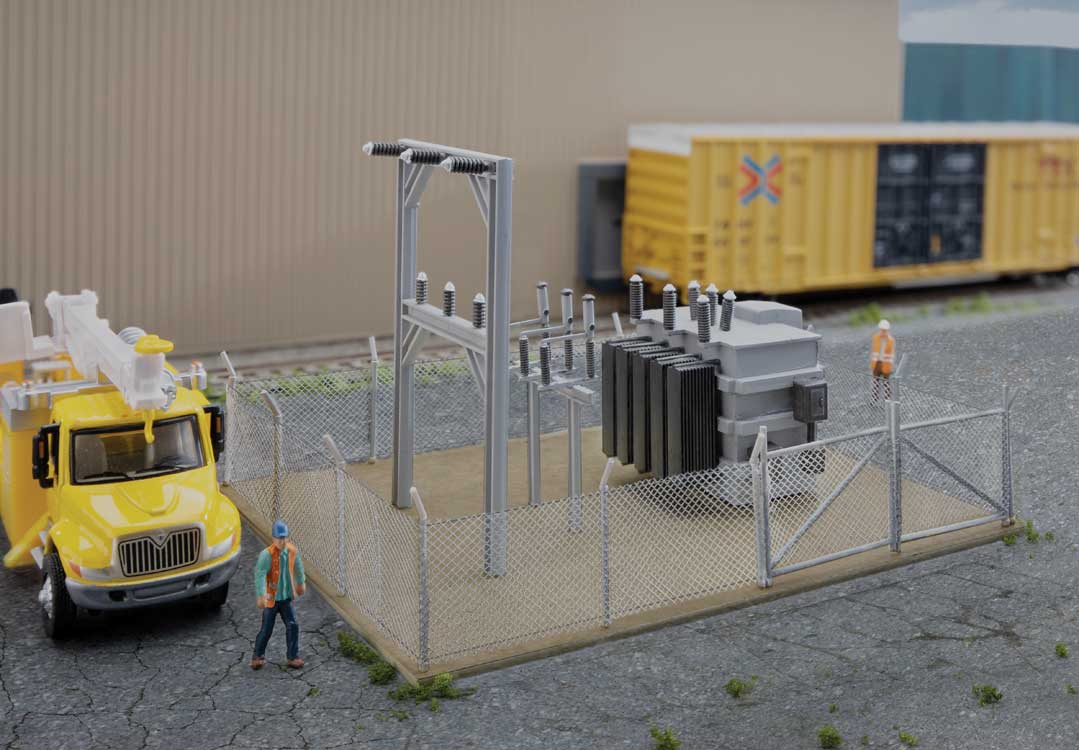 Walthers 933-4175 Small Substation Kit HO Scale