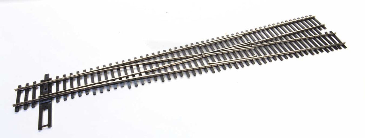 Walthers 948-83020 Code 83 Number 8 Right Hand Turnout - Nickle Silver DCC Friendly HO Scale