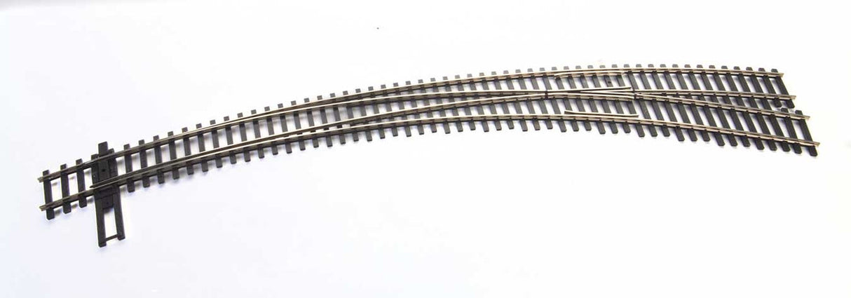 Walthers 948-83062 Code 83 DCC-Friendly Curved Right Hand Turnout - 20 and 24" Radii HO Scale