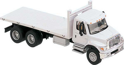 Walthers 949-11650 International 7600 3-Axle Flatbed Truck White with Railroad Maintenance-of-Way Logo Decals - Assembled HO Scale SceneMaster