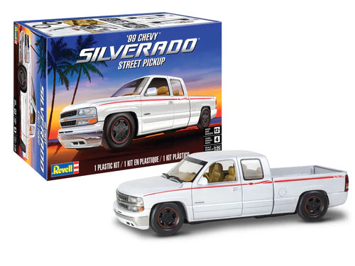 Revell 14538 1999 Silverado Street Pickup 1/25 Scale Model Kit