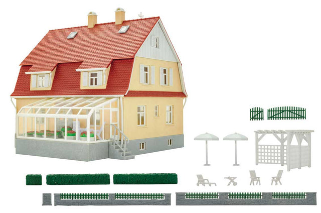 Image for 405-38700 House w/Winter Garden