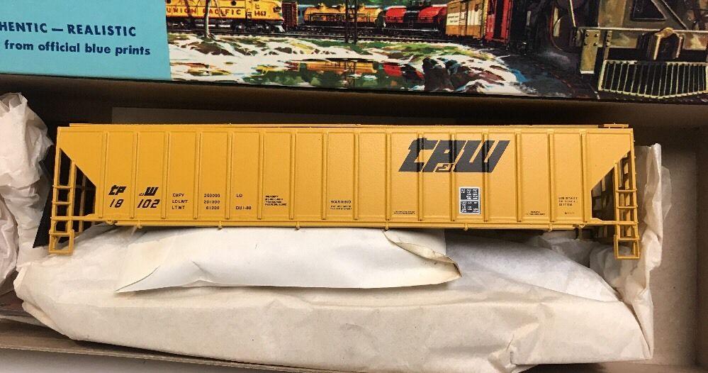 Bev-Bel 367-1 54' Hopper TPW Toledo, Peoria & Western #18102 HO Scale