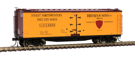 Atlas 20005838 40' Wood Reefer Brink's and Sons #8050 (yellow, Boxcar Red) HO Scale