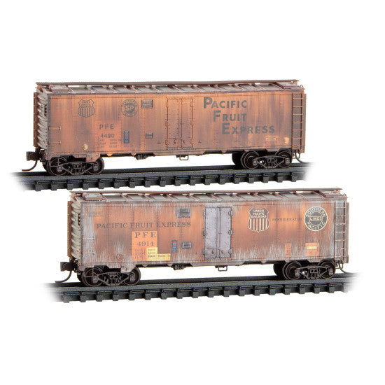 Micro-Trains 98305098 40' Steel Ice Reefers N PFE 2 pk - UP #4490 & #4914 N Scale