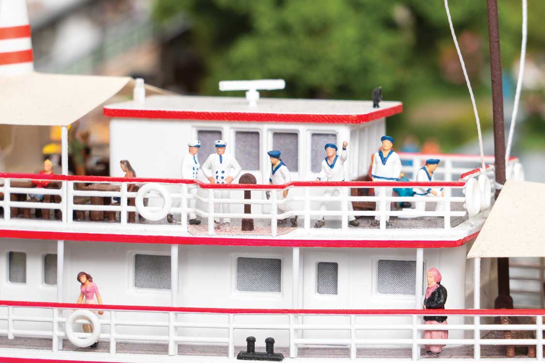 Image for 272-155645 Sailors